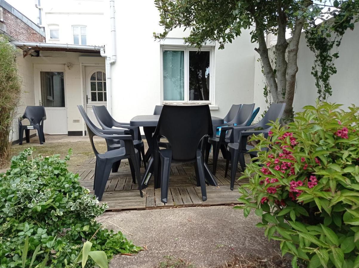Appartement Duplex Avec Cour 10 Pers Berck Exterior photo